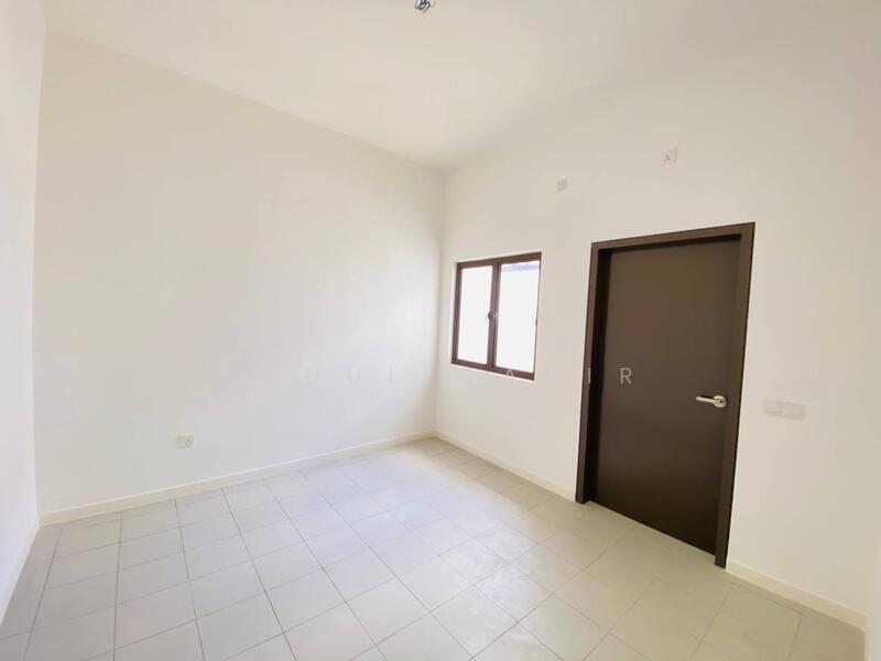 Terraced House for Sale in Sepang (Selangor) - Abdul Qadir - PropertyGuru.com.my