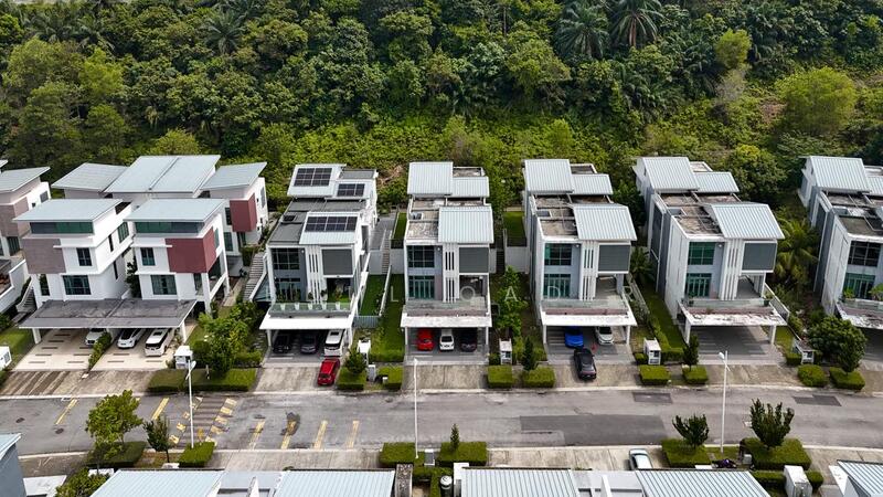 Bungalow for Sale in Cyberjaya (Selangor) - Abdul Qadir - Exterior - PropertyGuru.com.my