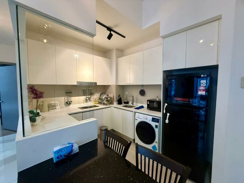 Servis Apartment untuk Disewa di Astoria Ampang - Eddy Lee - Kitchen - PropertyGuru.com.my