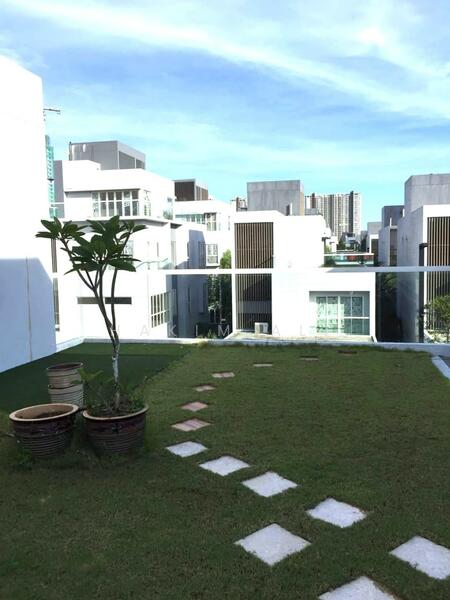 Zero-Lot Bungalow for Rent in Lakefront Villa (Cyberjaya) - Hakim Ali - PropertyGuru.com.my