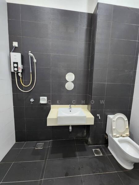 Terraced House for Sale in Kota Masai (Pasir Gudang) - Zack Chow - Bathroom - PropertyGuru.com.my