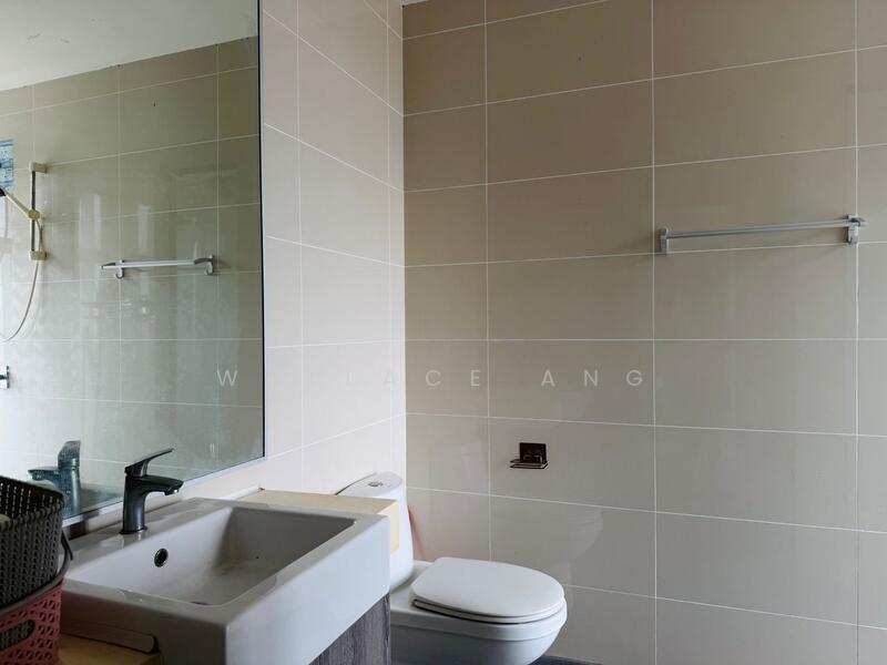 Service Residence for Rent at Southkey Mosaic - Wallace Ang - Bathroom - PropertyGuru.com.my