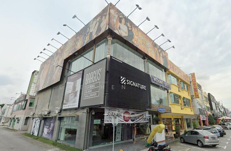 Shop for Sale in Medan Ipoh Bistari (Ipoh) - Stephen Lim - Exterior - PropertyGuru.com.my
