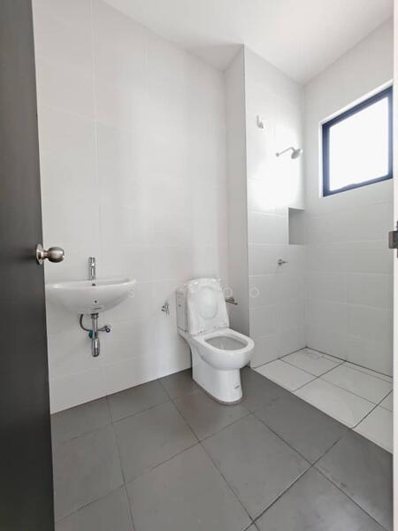 2-storey Terraced House for Sale in Iskandar Puteri (Nusajaya) (Johor) - SK GOO - Bathroom - PropertyGuru.com.my