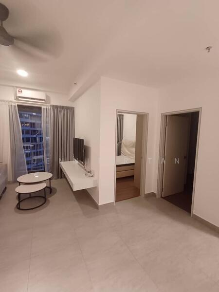 SUNSURIA FORUM SERVICED APARTMENT untuk Untuk Disewa - RM 3,500 /bulan, Apr 2026 - Living Room - PropertyGuru.com.my