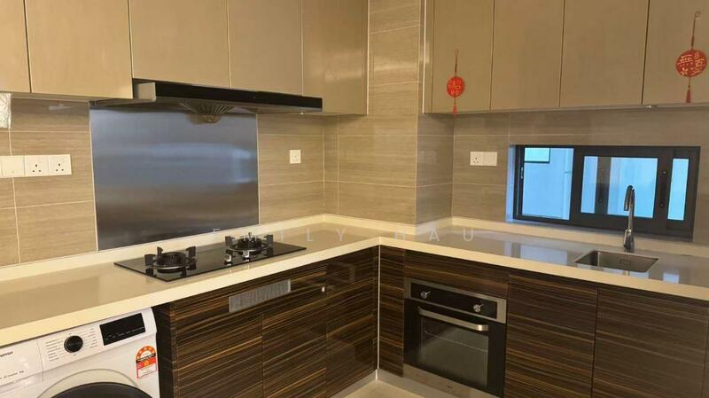 R&F Princess Cove Phase 2-Seine Region untuk Untuk Disewa - RM 2,600 /bulan, Feb 2026 - Kitchen - PropertyGuru.com.my