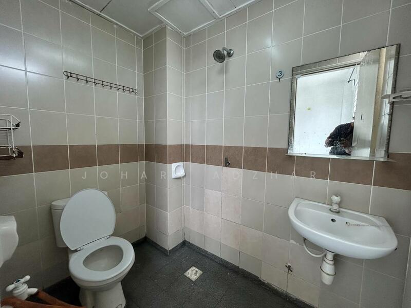 Apartment for Sale at Alam Budiman (Sri Budiman) - Johary Adzhar - Bathroom - PropertyGuru.com.my
