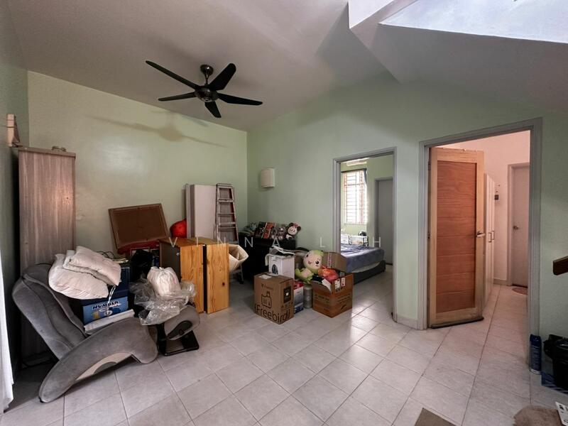 Untuk Dijual - Jalan Lembah, Taman Seri Alam (The Garden)