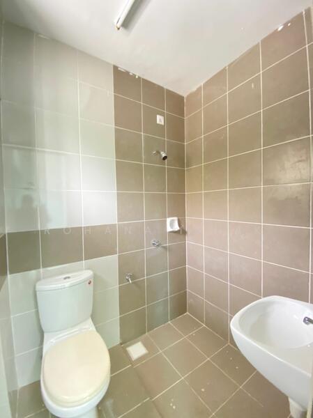 2-storey Terraced House for Rent in Rawang (Selangor) - Rohana Ishak - Bathroom - PropertyGuru.com.my