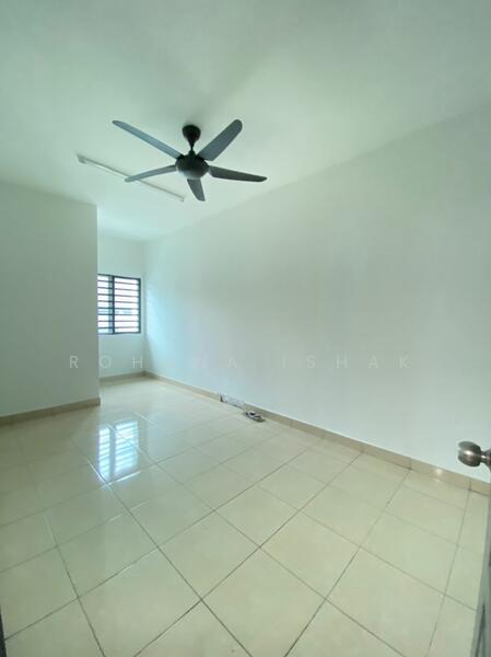2-storey Terraced House for Rent in Rawang (Selangor) - Rohana Ishak - Interior - PropertyGuru.com.my