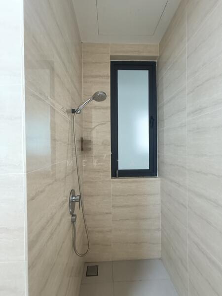 Iconic Skies untuk Untuk Dijual - RM 698,000, Mac 2026 - Bathroom - PropertyGuru.com.my