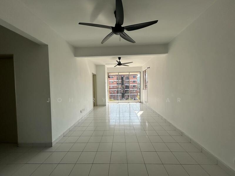 Apartment for Sale at Alam Budiman (Sri Budiman) - Johary Adzhar - Living Room - PropertyGuru.com.my