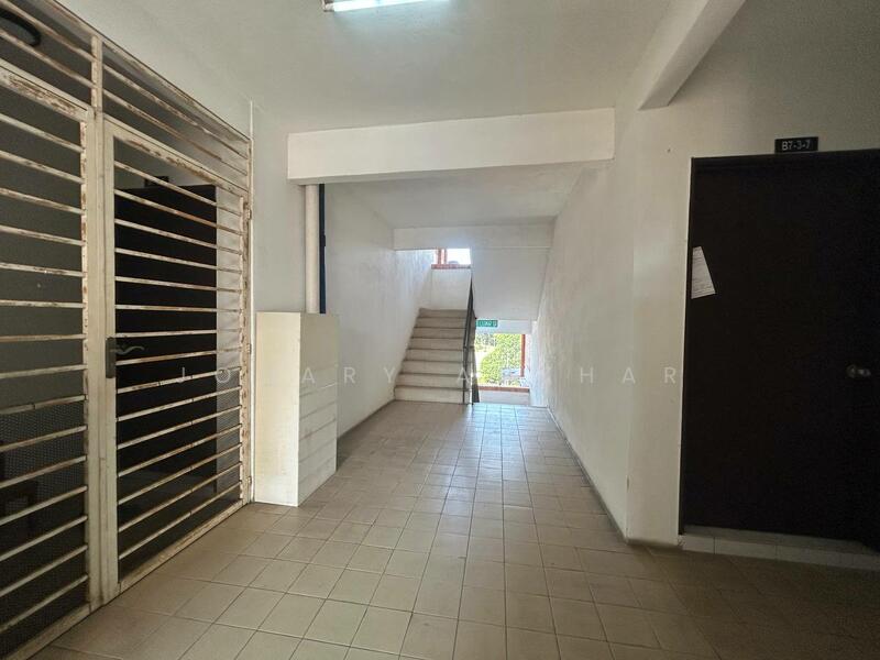 Apartment for Sale at Alam Budiman (Sri Budiman) - Johary Adzhar - Corridor - PropertyGuru.com.my