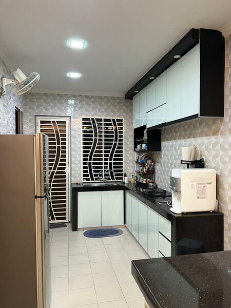 Terraced House for Sale in Semenyih (Selangor) - Jazz Yee - Kitchen - PropertyGuru.com.my