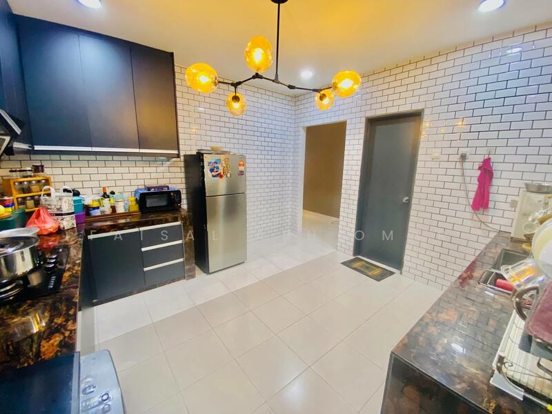 2-storey Terraced House for Sale in Rawang (Selangor) - Faisal Abu Omar - Kitchen - PropertyGuru.com.my