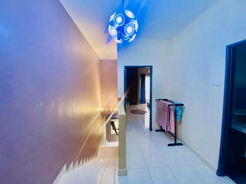 2-storey Terraced House for Sale in Rawang (Selangor) - Faisal Abu Omar - Corridor - PropertyGuru.com.my