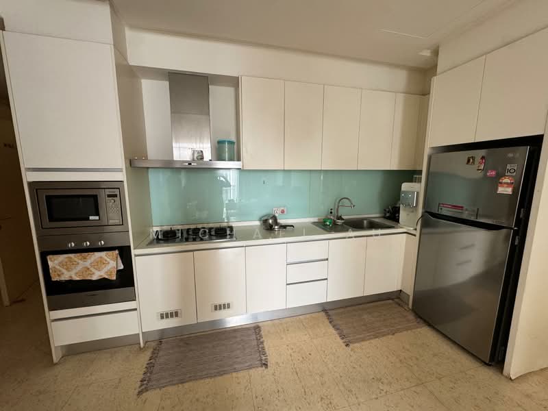 Condominium for Sale at 6 CapSquare - Michael Au - Kitchen - PropertyGuru.com.my