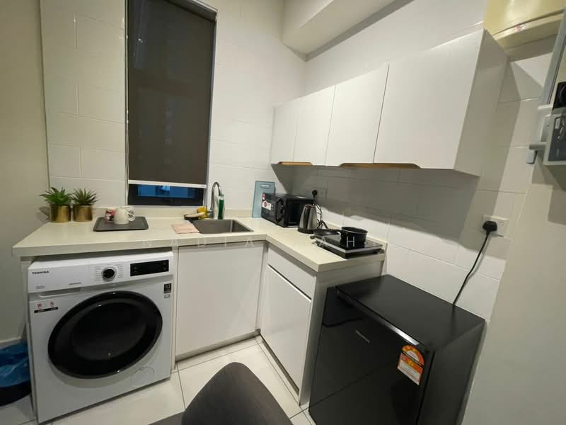 Service Residence for Rent at Arte Mont Kiara - Nadia Rahim - Kitchen - PropertyGuru.com.my