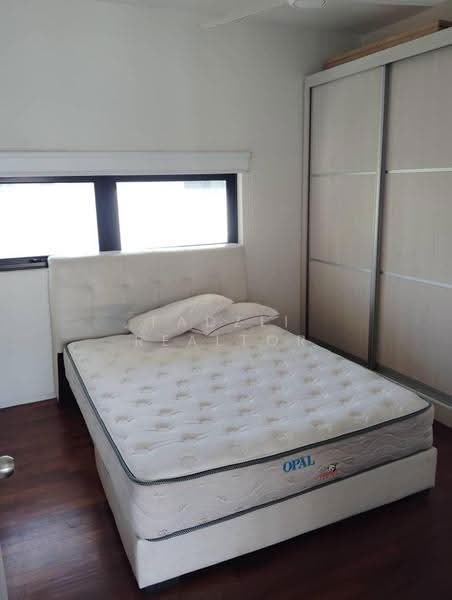 3-storey Terraced House for Sale in Seri Kembangan (Selangor) - Fadzli Realtor - Bedroom - PropertyGuru.com.my