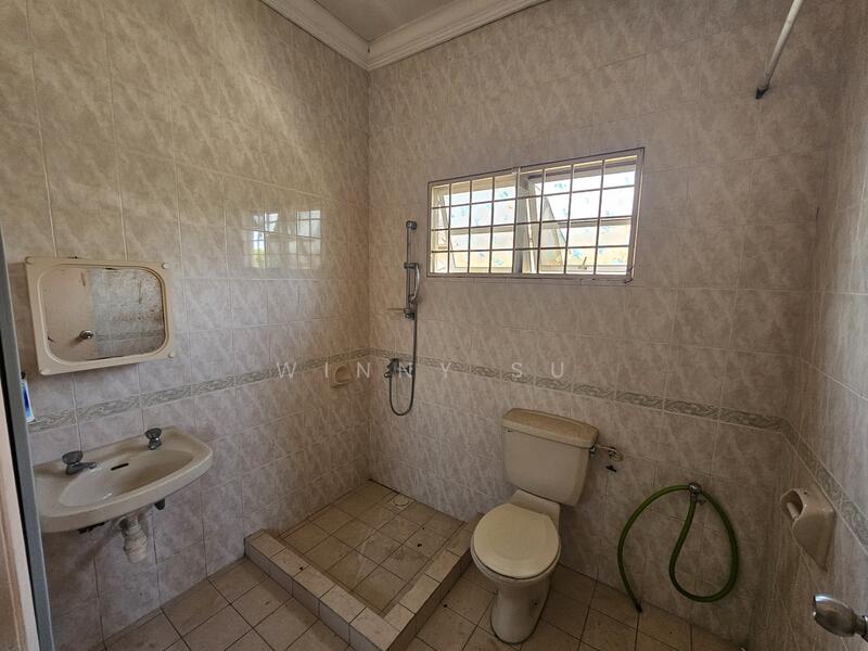 2-storey Terraced House for Sale in Bukit Jelutong (Shah Alam) - Winny Su - Bathroom - PropertyGuru.com.my