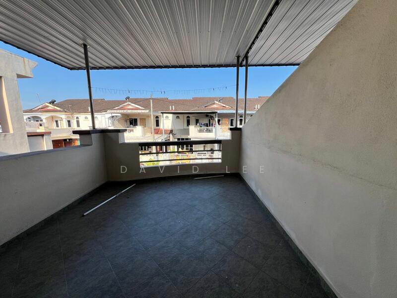 2-storey Terraced House for Sale in Taman Sintar Indah (Nibong Tebal) - David Lee - Balcony - PropertyGuru.com.my