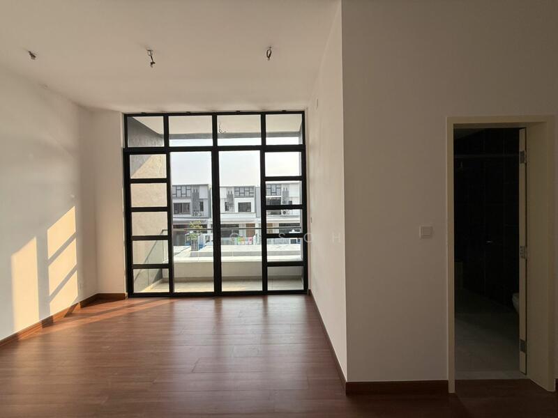 2-storey Terraced House for Rent in Shah Alam (Selangor) - MC Soh - Living Room - PropertyGuru.com.my