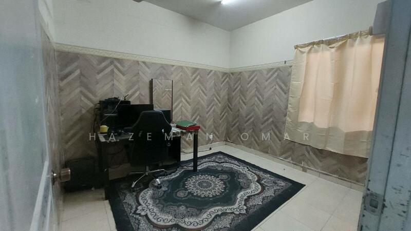2-storey Terraced House for Sale in Bukit Beruntung (Selangor) - Hazeman Omar - Study - PropertyGuru.com.my