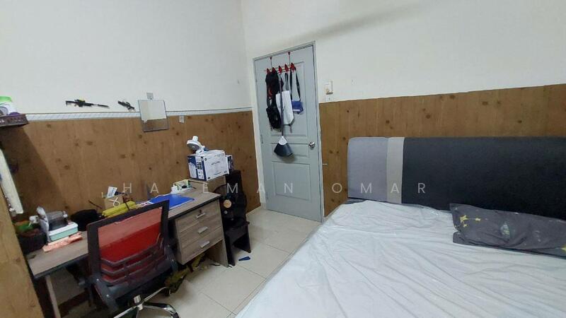2-storey Terraced House for Sale in Bukit Beruntung (Selangor) - Hazeman Omar - Bedroom - PropertyGuru.com.my