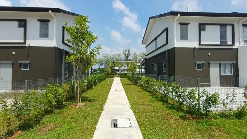 Rumah Teres 2 Tingkat untuk Dijual di Puchong (Selangor) - David Wan - Exterior - PropertyGuru.com.my