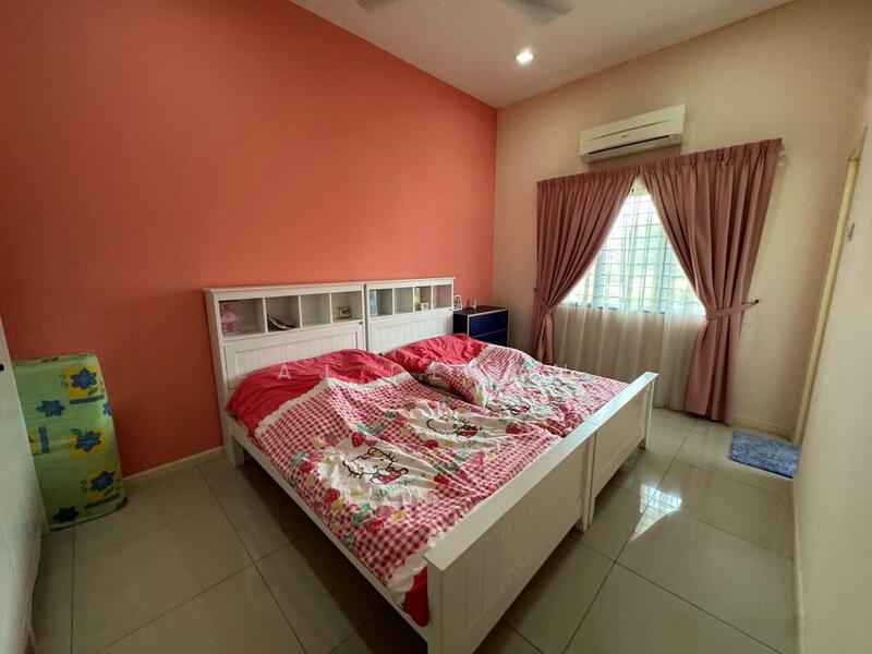 2-storey Terraced House for Sale in Ambang Botanic 2 (Klang) - AJ Devan - Bedroom - PropertyGuru.com.my