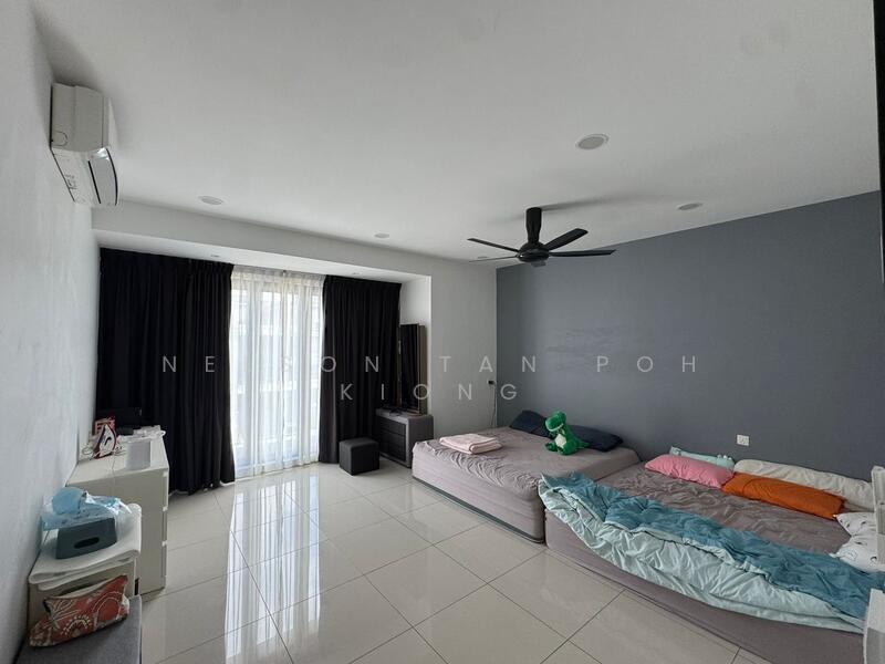 Taman Mount Austin untuk Untuk Dijual - RM 990,000, Apr 2026 - Bedroom - PropertyGuru.com.my