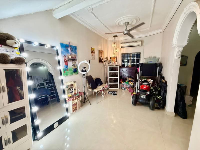 2-storey Terraced House for Sale in Petaling Jaya (Selangor) - Mohammad Omar - PropertyGuru.com.my