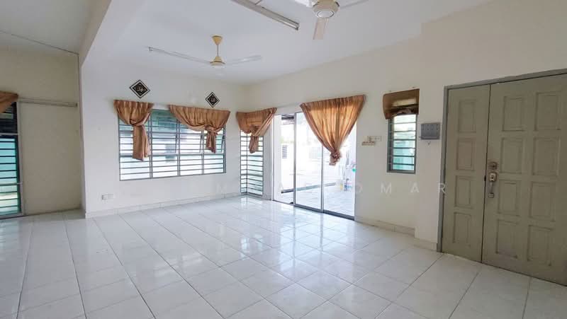 Semi-Detached House for Sale in Taman Tasik Semenyih (Semenyih) - Mohammad Omar - PropertyGuru.com.my