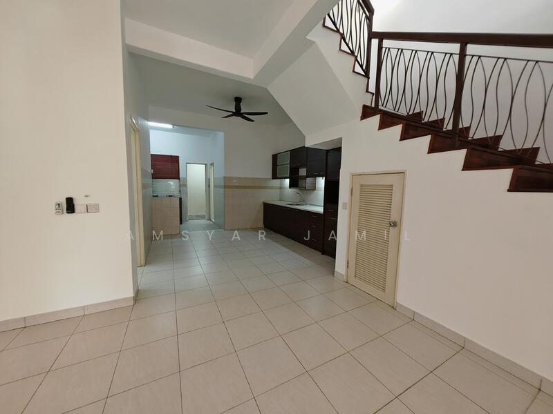 Semi-Detached House for Sale in Shah Alam (Selangor) - Amsyar Jamil - Kitchen - PropertyGuru.com.my