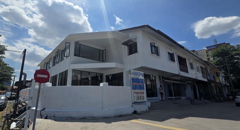Shop for Rent in Seksyen 17 (Petaling Jaya) - Elly Tan - Exterior - PropertyGuru.com.my