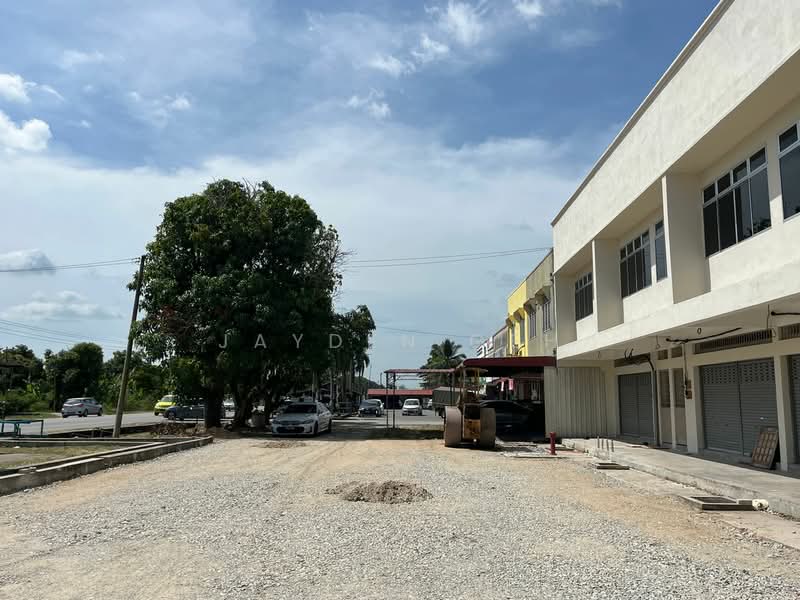 Shop for Rent in Simpang Empat (Kedah) - Jayden Geh - Exterior - PropertyGuru.com.my