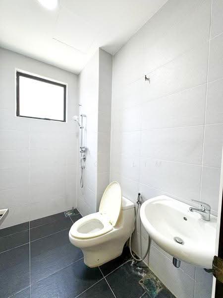 Rumah Berkembar untuk Disewa di Cheras (Selangor) - Peggy Lim - Bathroom - PropertyGuru.com.my