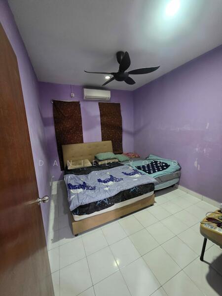 2-storey Terraced House for Sale in Taman Gaya (Ulu Tiram) - Daniel Yong - Bedroom - PropertyGuru.com.my