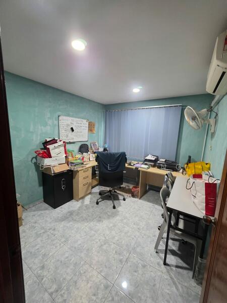 2-storey Terraced House for Sale in Taman Gaya (Ulu Tiram) - Daniel Yong - Study - PropertyGuru.com.my