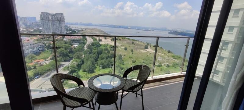 Bay Point @ Country Garden Danga Bay untuk Untuk Disewa - RM 3,000 /bulan, Apr 2026 - Balcony - PropertyGuru.com.my