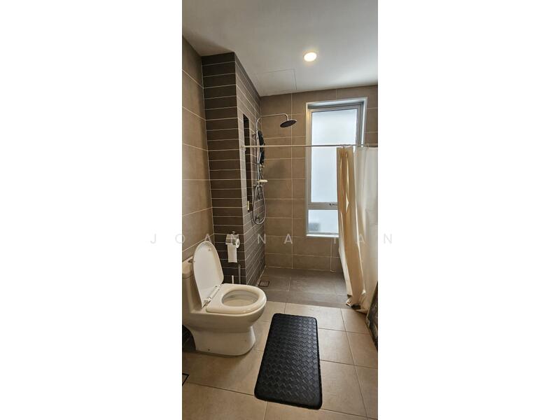 Terraced House for Sale in Bandar Saujana Putra (Tanjong Duabelas) - Joanna Tan - Bathroom - PropertyGuru.com.my