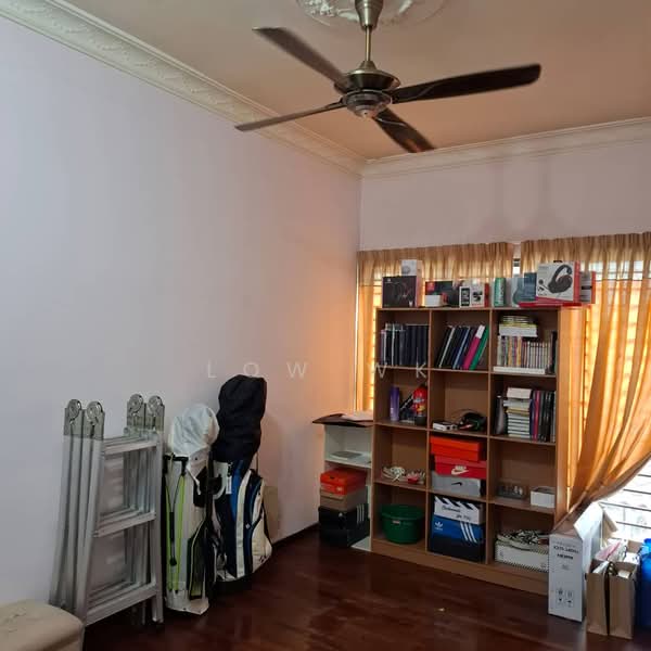2.5-storey Terraced House for Sale in Taman Esplanad (Bukit Jalil) - LOW WK - Study - PropertyGuru.com.my