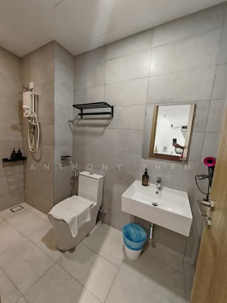 Armani Raja Uda untuk Untuk Disewa - RM 2,300 /bulan, Mac 2026 - Bathroom - PropertyGuru.com.my