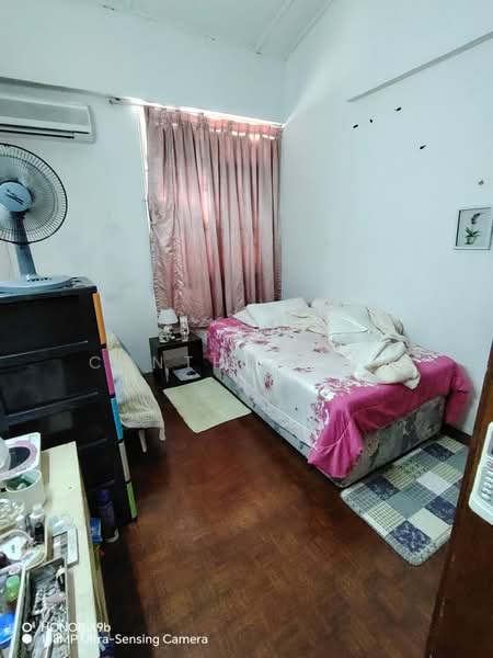 Flat for Sale at Wisma Phoenix - Cynthia Lim - Bedroom - PropertyGuru.com.my