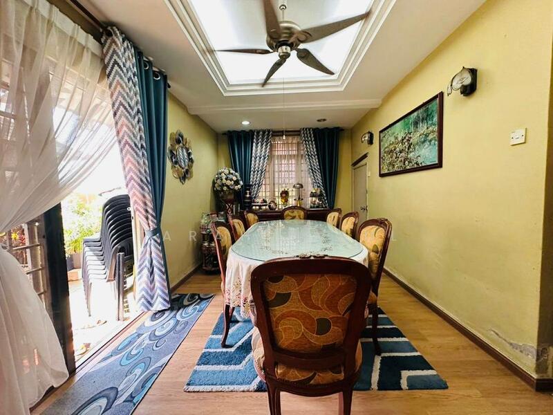 Taman Setia untuk Untuk Dijual - RM 1,950,000, Feb 2026 - Dining Room - PropertyGuru.com.my
