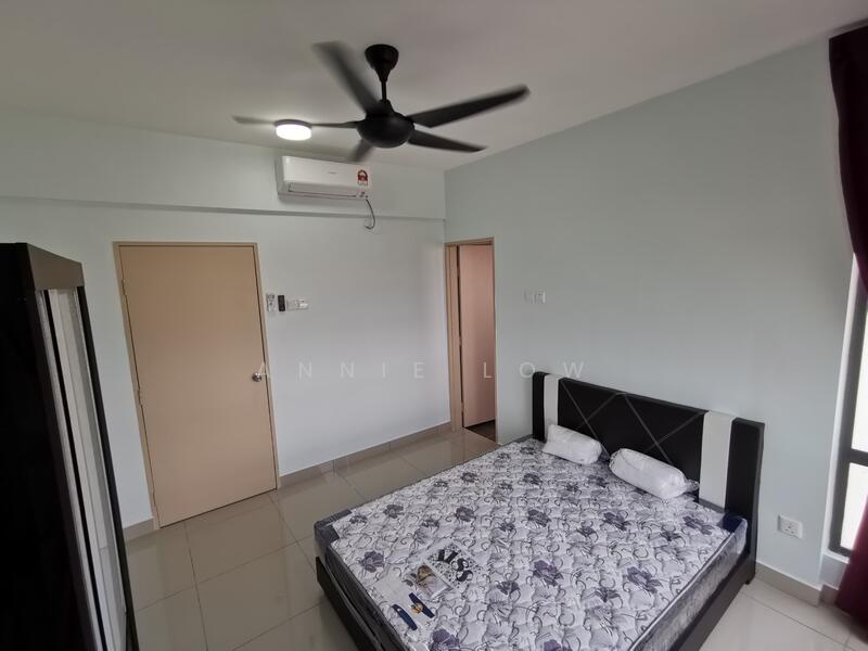 Service Residence for Sale at ARC @ Austin Hills - Annie Low - Bedroom - PropertyGuru.com.my
