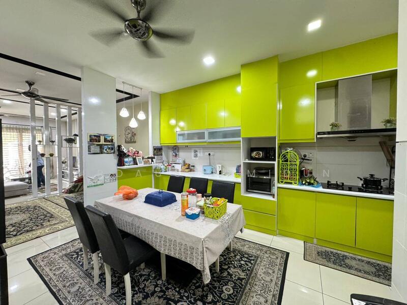 2-storey Terraced House for Sale in Alam Impian (Shah Alam) - Firdaus Hamidun - Kitchen - PropertyGuru.com.my