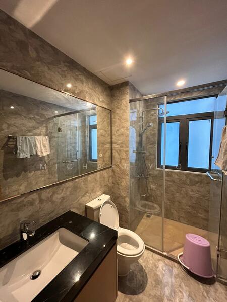Service Residence for Rent at R&F Princess Cove Phase 1 - Michael Yeo - Bathroom - PropertyGuru.com.my