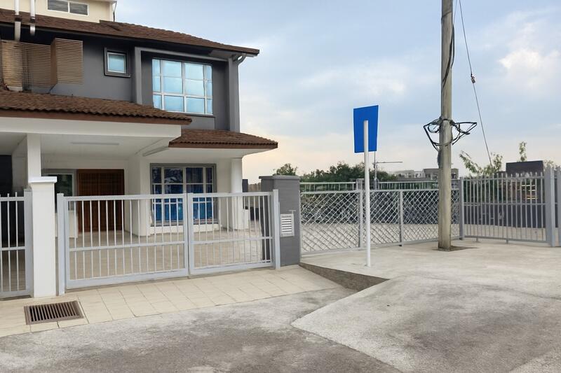 2-storey Terraced House for Sale in Bandar Sungai Long (Selangor) - Jim Tan - Exterior - PropertyGuru.com.my