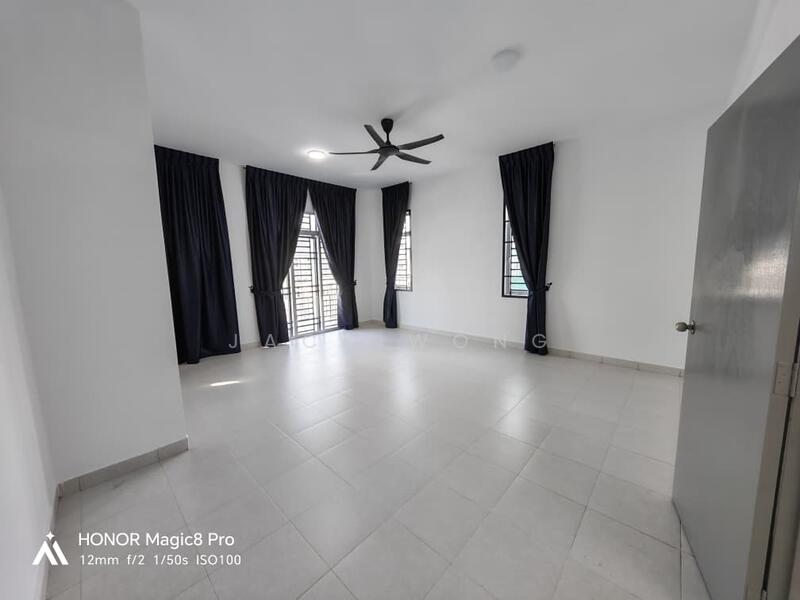 2-storey Terraced House for Rent in Pulai (Johor) - Jack Wong - Living Room - PropertyGuru.com.my